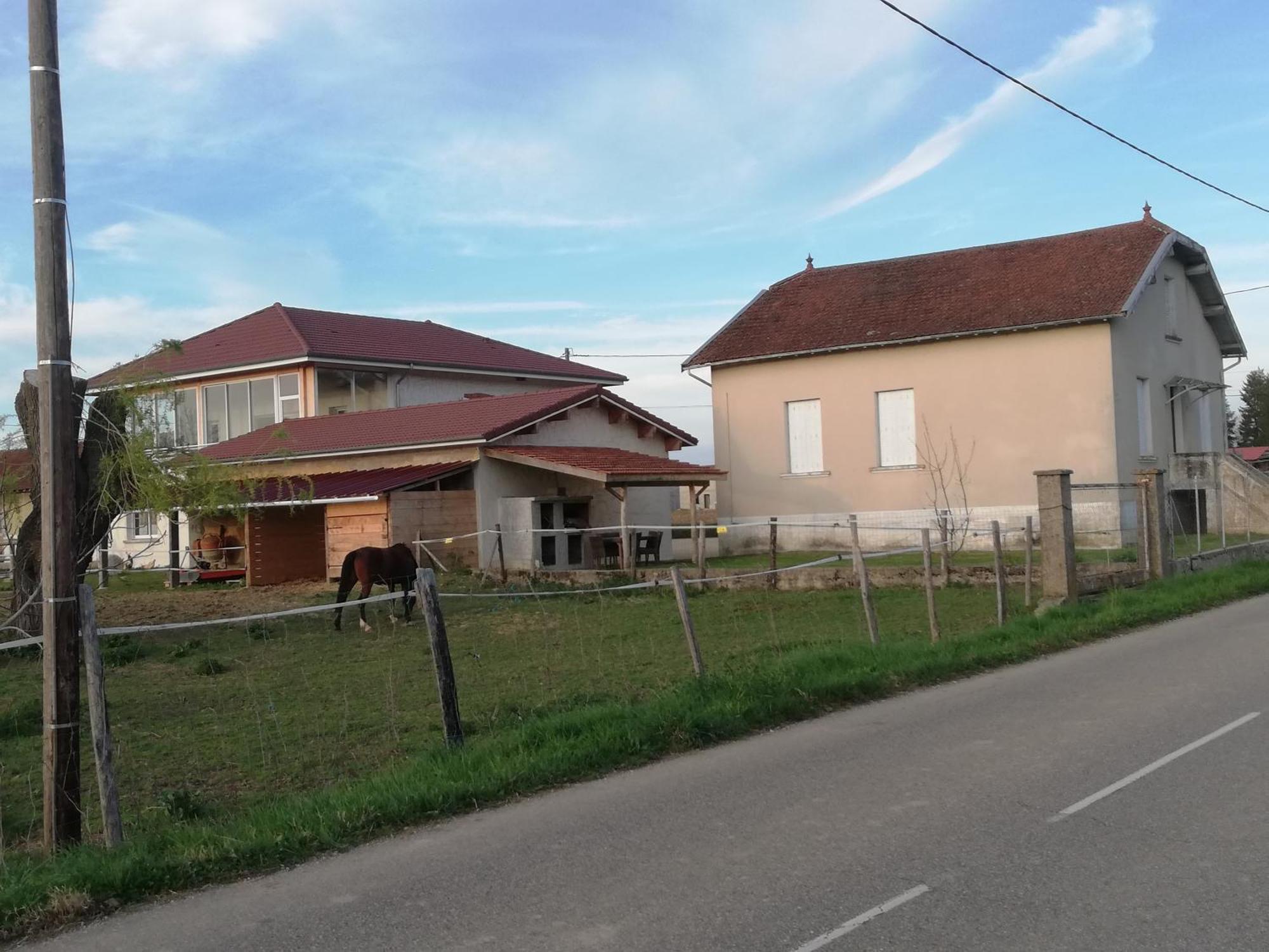 Maison De 100M2 Au Coeur D'Une Pension Equestre Les Sabots De Nina Marcollin Экстерьер фото
